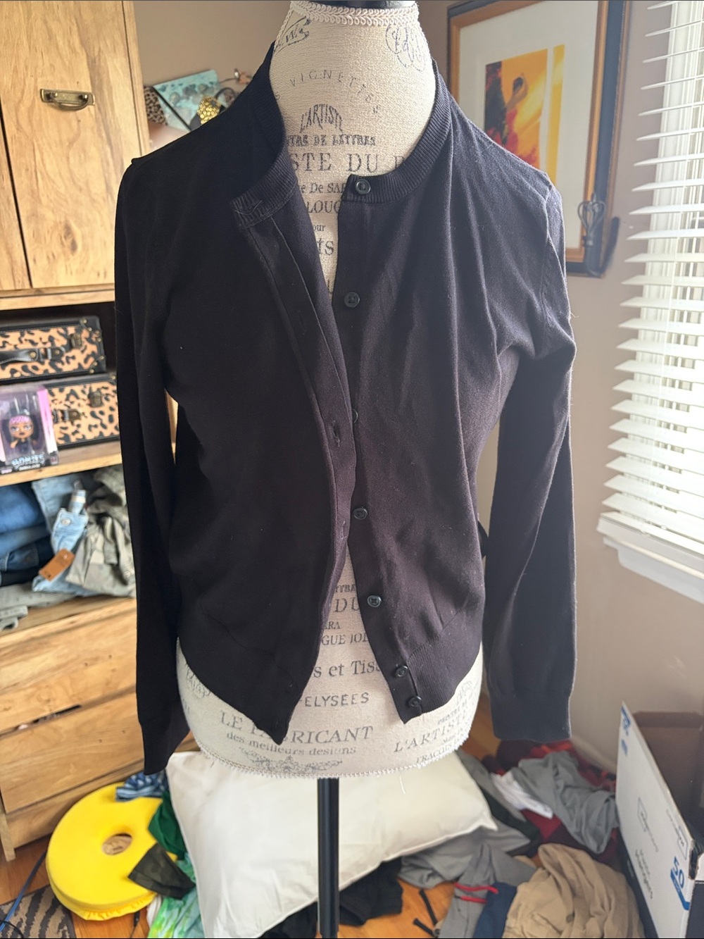 H&M Black Button-Front Lightweight Cardigan - Large